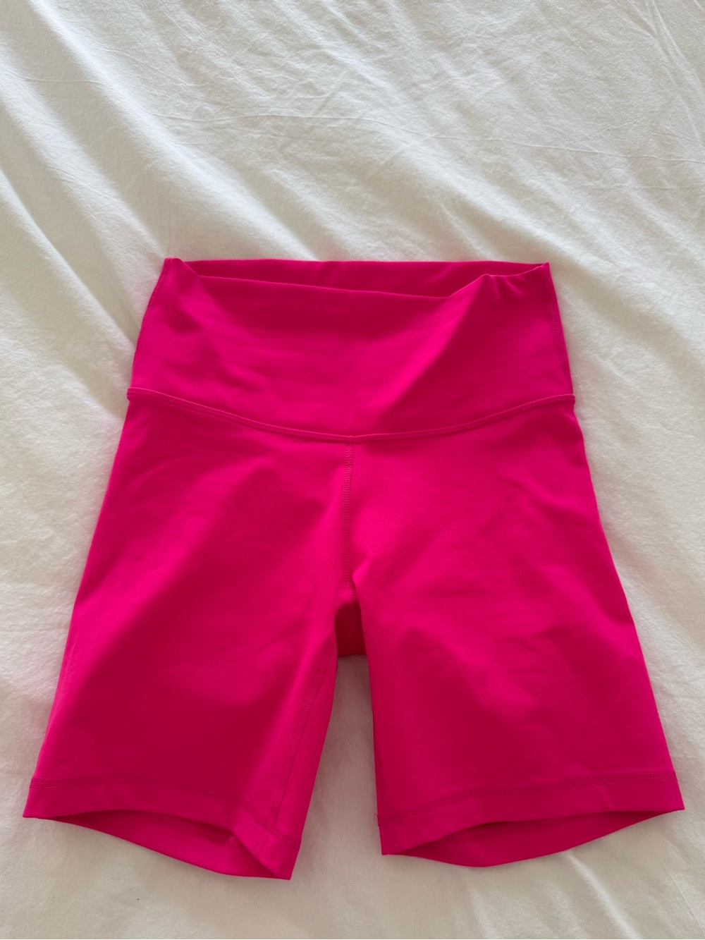 Aritzia TNA bike shorts